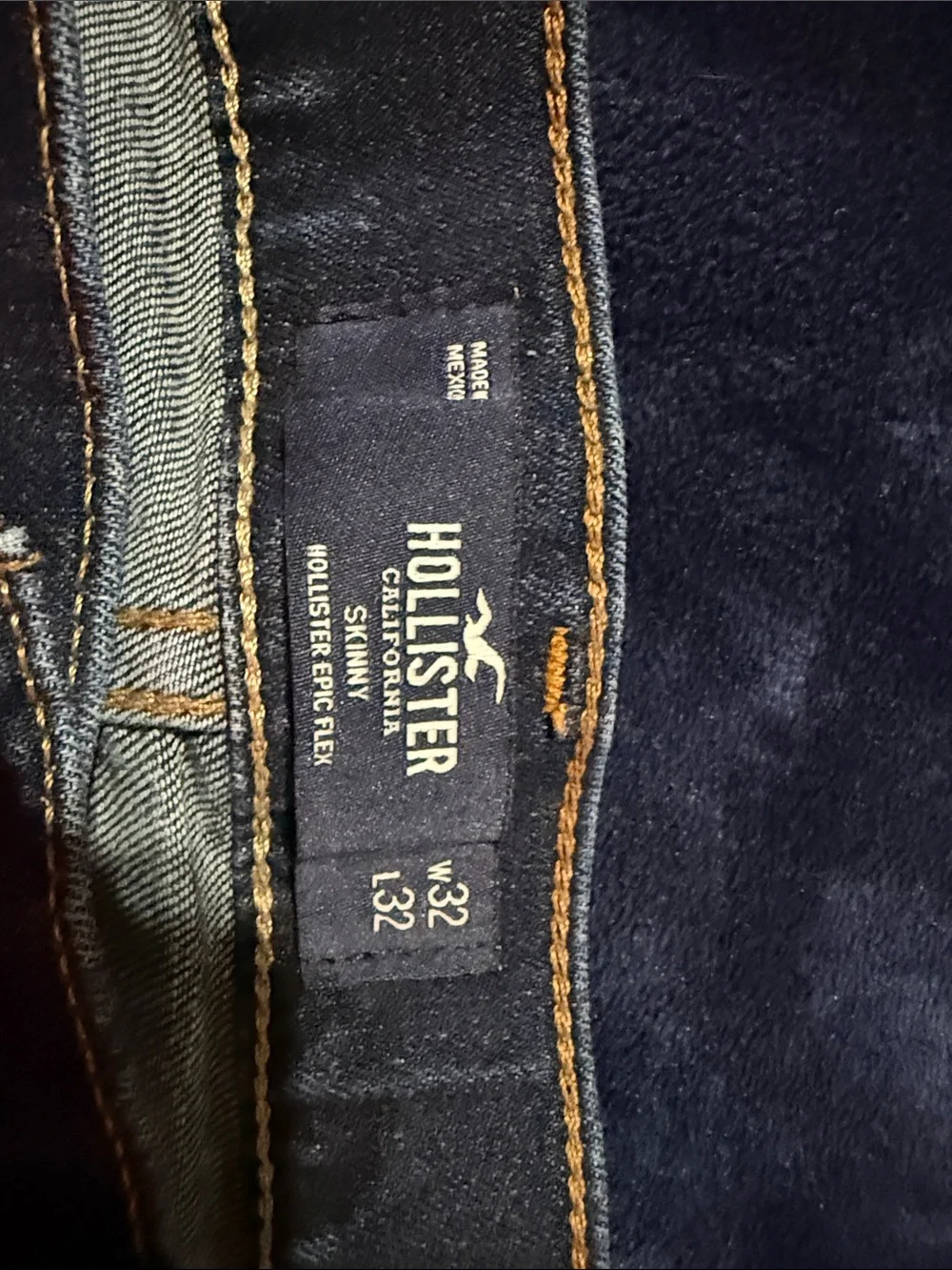 Hollister Men’s Slim Straight Dark Indigo Jeans